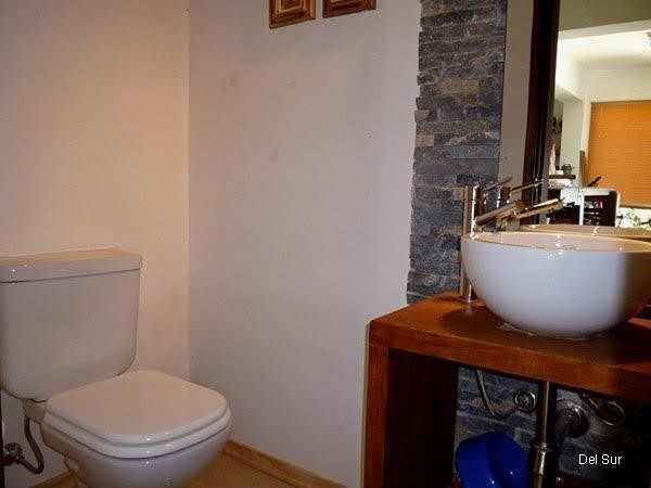 Linda y modera casa en barrio privado 